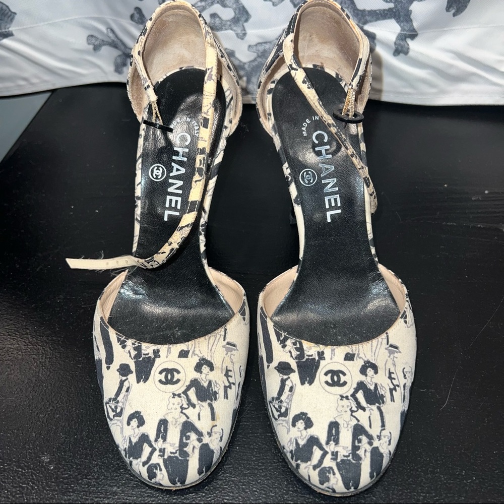 CHANEL Unique Ankle-Wrap Heels